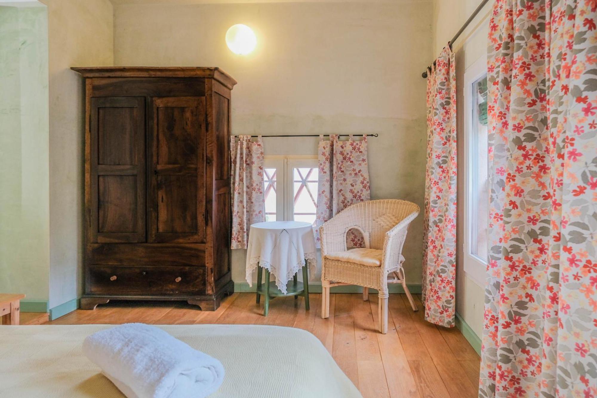 Rectoria De Castellar Villa La Vall de Bianya Bagian luar foto