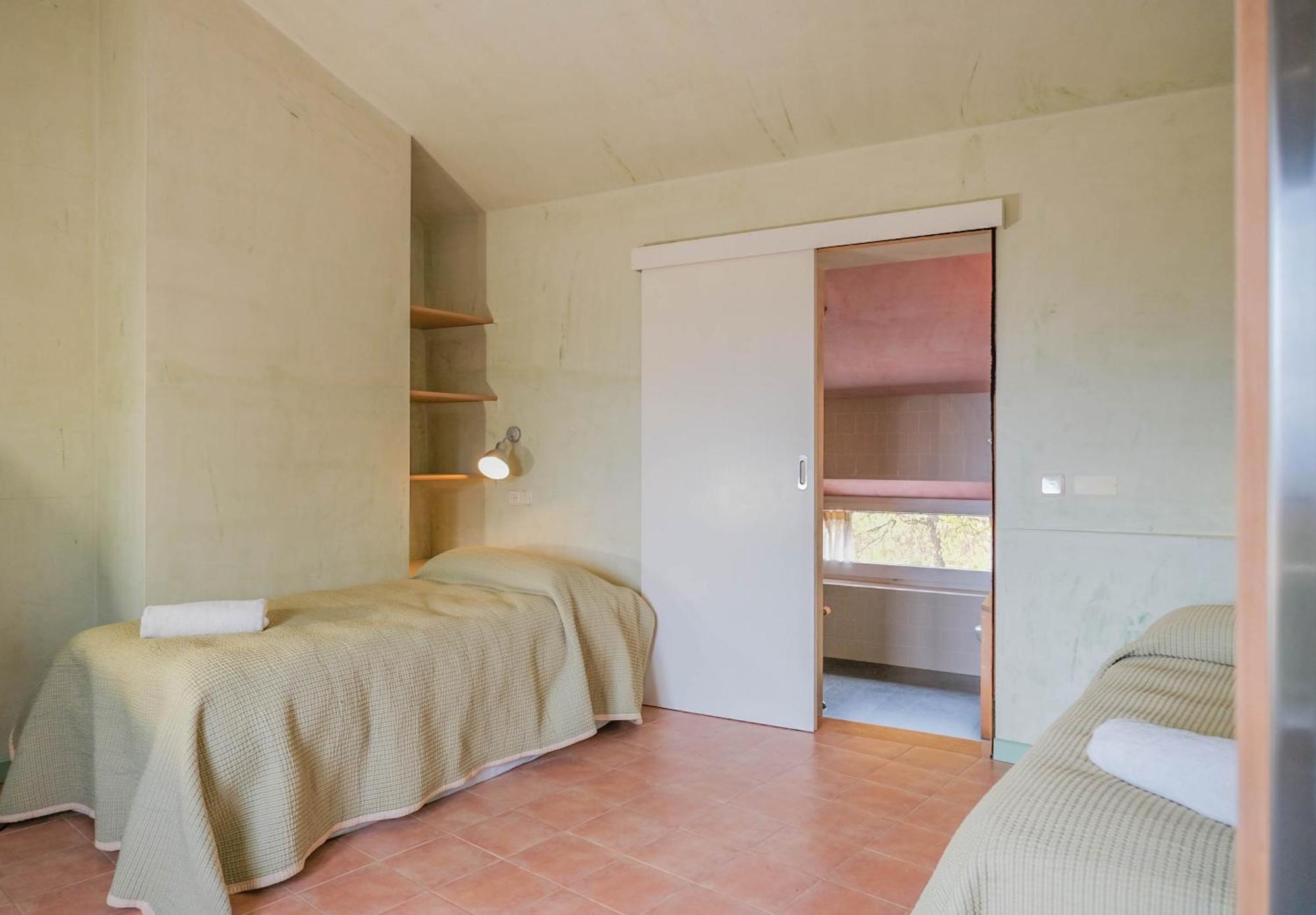 Rectoria De Castellar Villa La Vall de Bianya Bagian luar foto