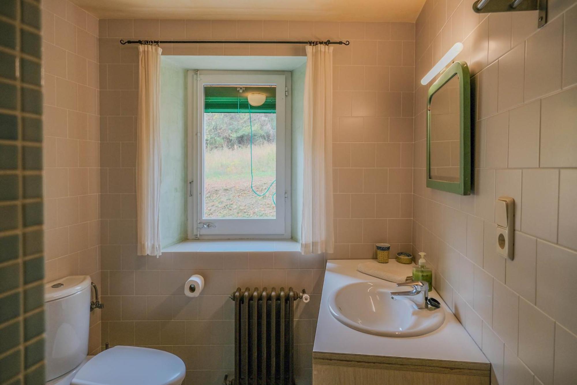 Rectoria De Castellar Villa La Vall de Bianya Bagian luar foto