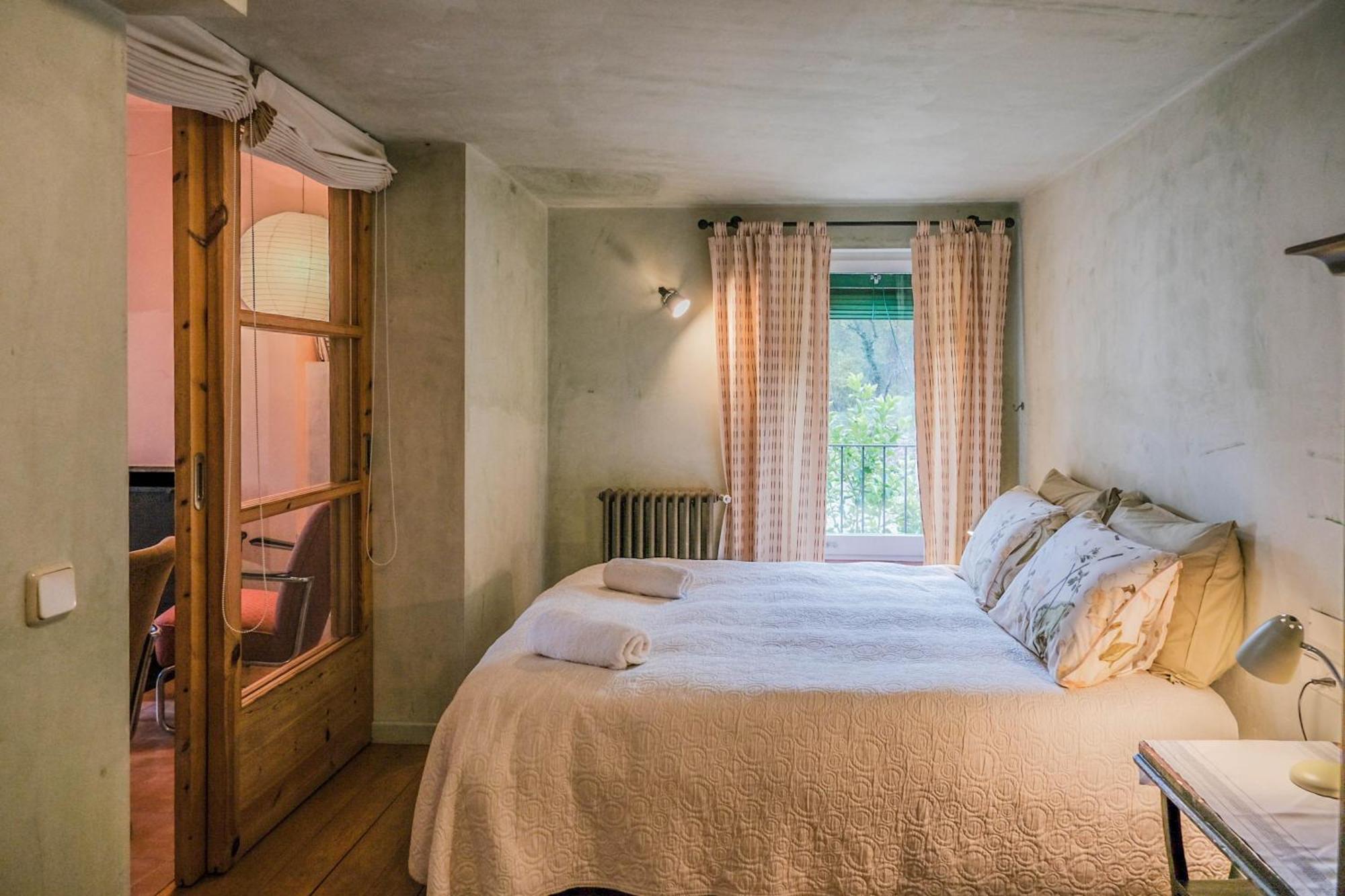 Rectoria De Castellar Villa La Vall de Bianya Bagian luar foto
